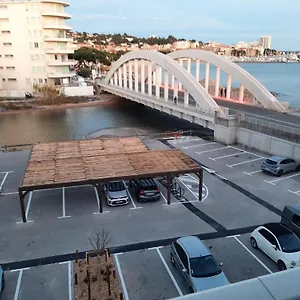  Appartement Front De Golfe De Saint-tropez